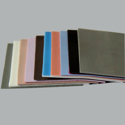 無矽油(yóu)導熱片