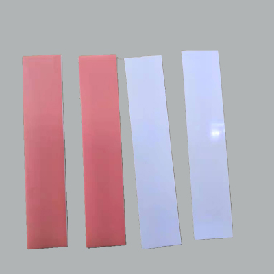 SF100-LFG導(dao)熱矽膠(jiao)片