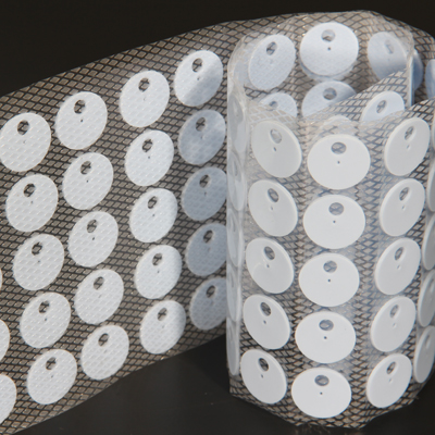 無矽(xī)導熱墊(nian)片