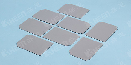 無矽導熱墊(nian)片