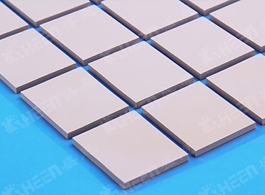 AF800 無矽(xi)導熱墊片(pian) 8.0W/m·K